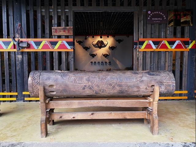 原生态古寨——云南腾冲"司莫拉佤族村"