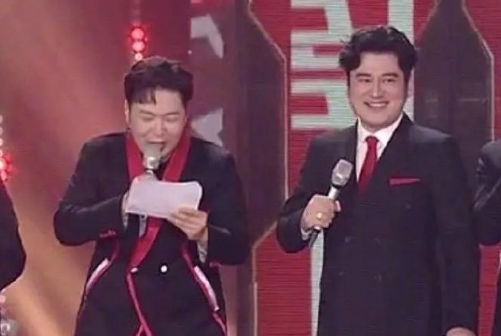 芒果|同是芒果台818晚会主持人，钱枫杜海涛站一起，一个可爱一个油腻