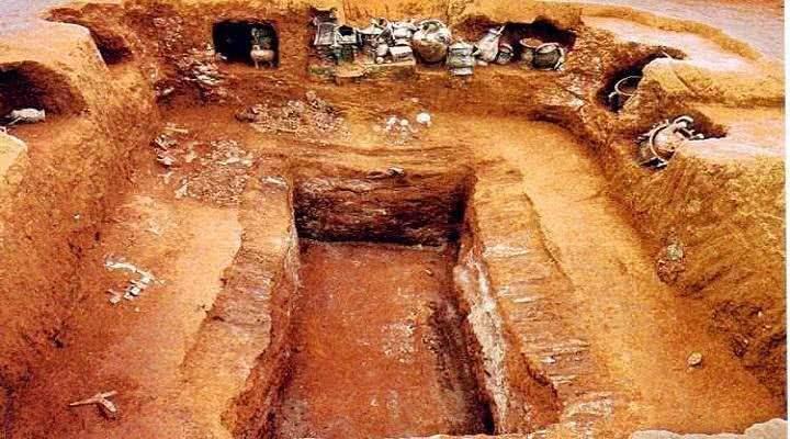 陕西发现西周大墓,墓主竟是个女人,专家:她大有来头