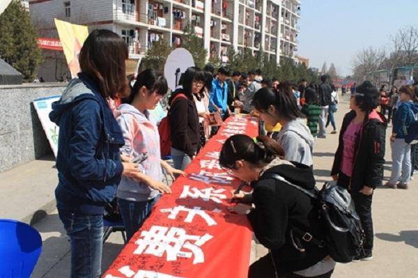 为什么很学生大一的时候都想加入学生会 原因其实逃不过这几点 腾讯新闻