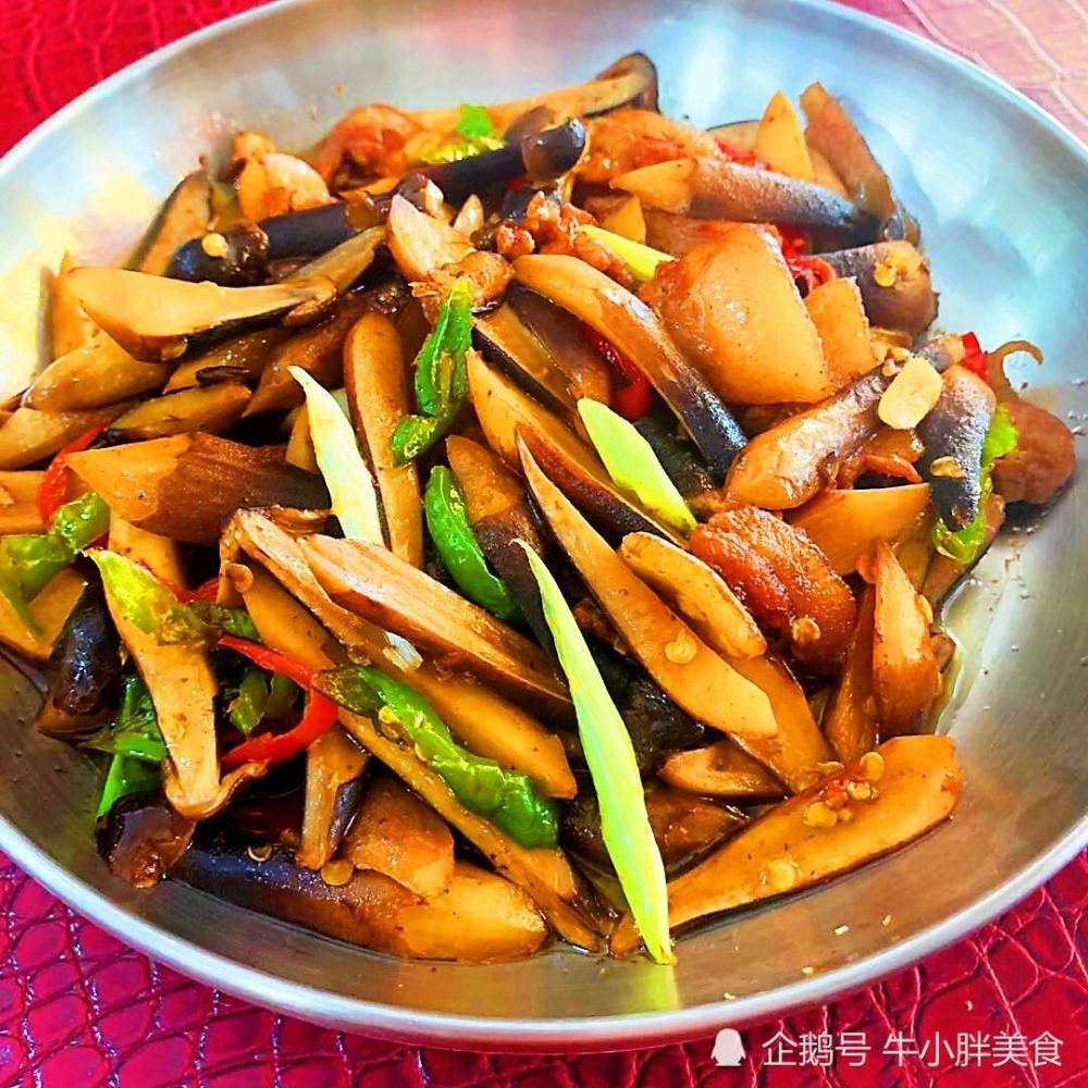 鸡枞菌油的做法是怎样的?