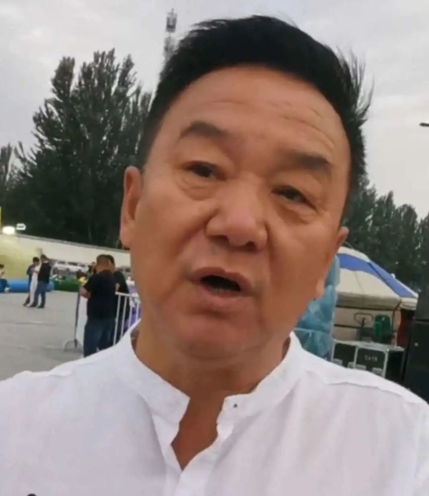 武利平|武利平：记不清为群众演了多少场