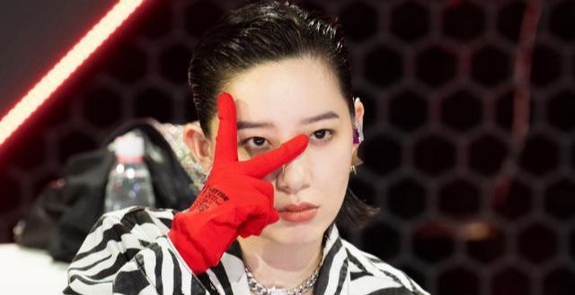 乘风破浪的姐姐|网传《浪姐》最终7人成团名单，万茜让给孟佳，黄龄让给张含韵