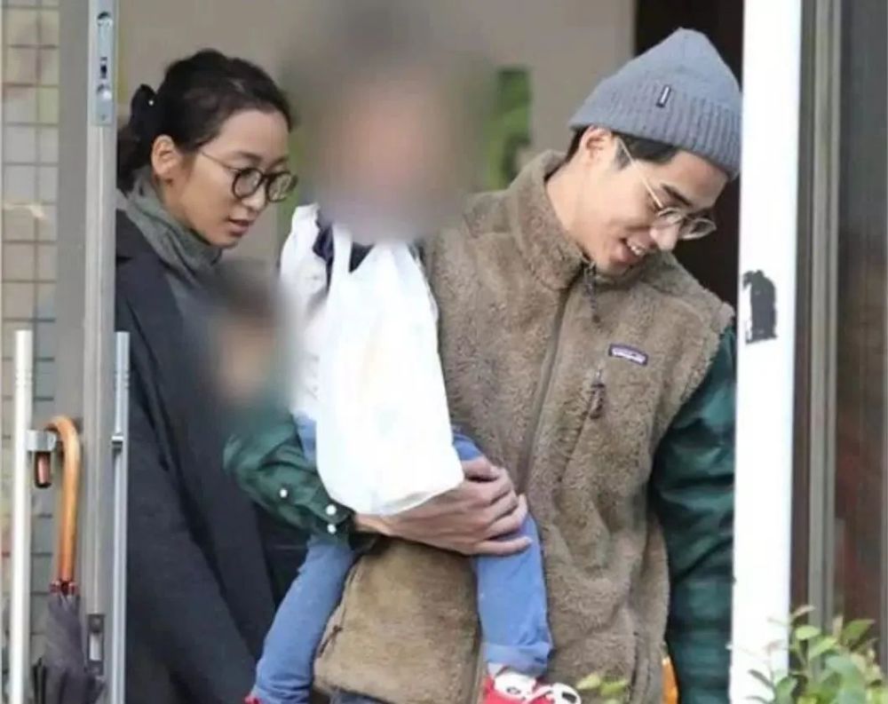 出轨|孕期丈夫出轨小三，34岁最惨星二代离婚：不要低估女人解决问题的能力