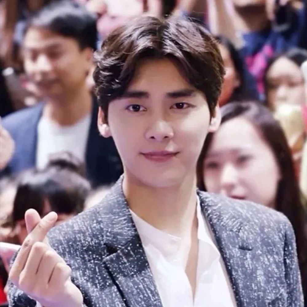 李易峰头像壁纸(二)_腾讯新闻