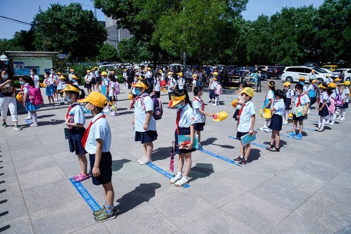 北京|先中学后小学，顺序梯次开学，清华大学等北京高校确定了返校时间