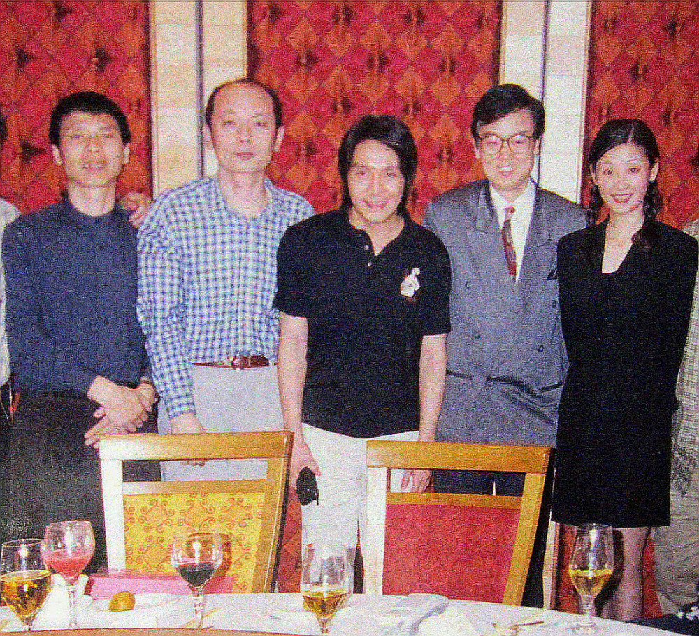谢园|61岁去世的谢园看上去平平无奇，背后却藏着顶级京圈大佬资源