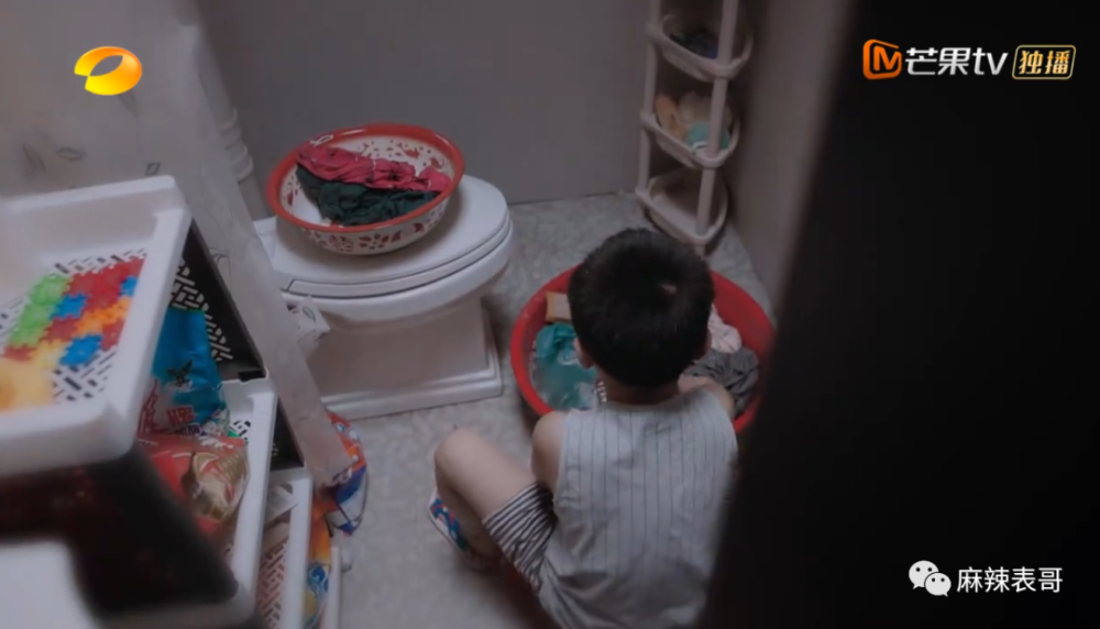 贺子秋|以家人的名义谈恋爱？这糖我吃不下