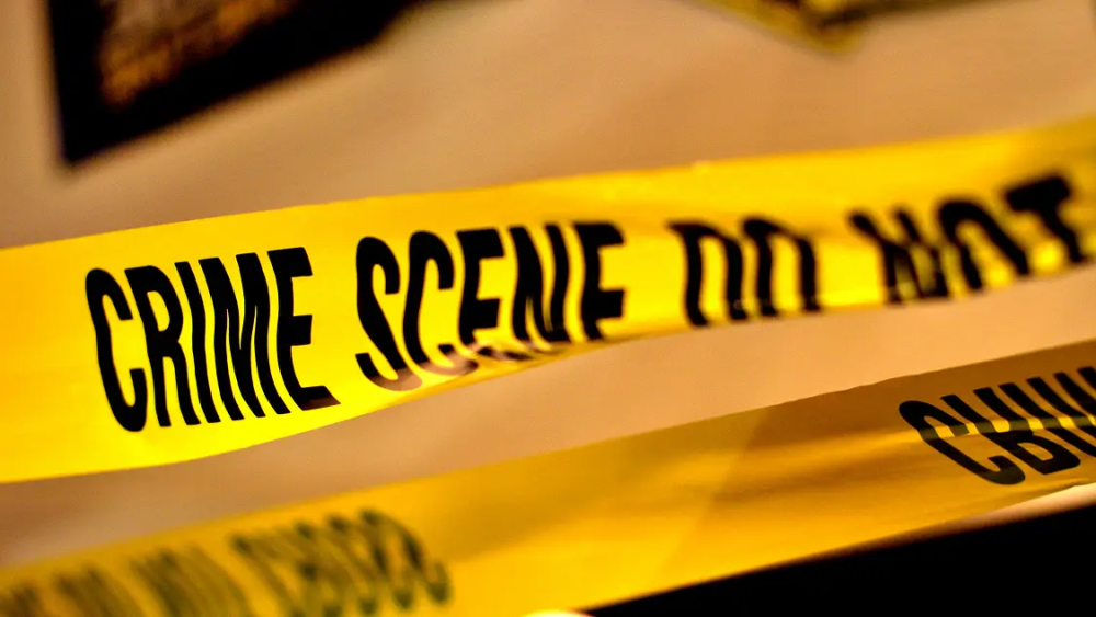 警察|印度警察打死封锁期间外出的男子，却谎称他像小偷是被群众打死的