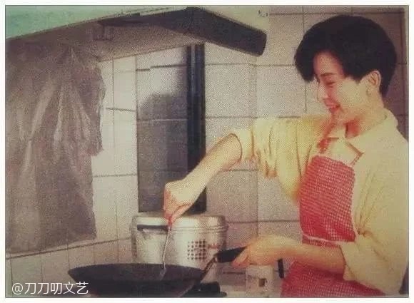 陈淑桦|“偶遇陈淑桦”的乌龙新闻背后，是被畸形母爱改写人生的女星往事