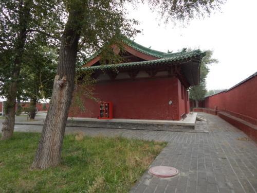 青松郁郁 古殿峻峨 壮观幽谧 山西省繁峙县岩山寺 腾讯新闻