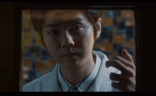 鹿晗|《在劫难逃》快要来了？鹿晗扔掉偶像包袱，眼神有反派内味了