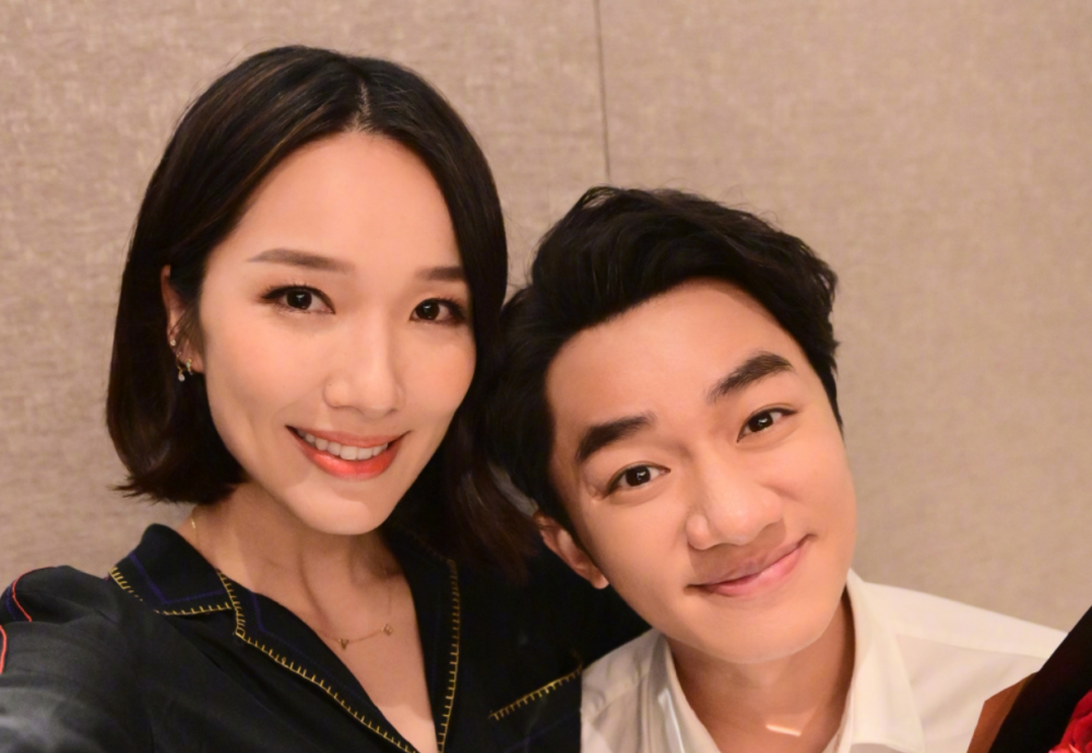 李亚男|人脉广大！李亚男晒出怀二胎孕照，何超莲胡杏儿陈法拉秒点赞