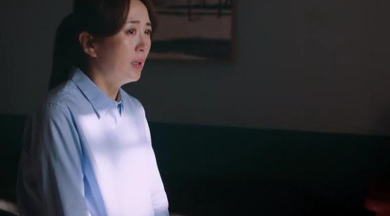 贺子秋|这部住在热搜上的国产剧，这么快就烂尾了？