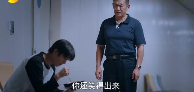 贺子秋|这部住在热搜上的国产剧，这么快就烂尾了？