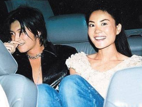 谢霆锋|为何谢霆锋成了王菲的“真命天子”？三个原因