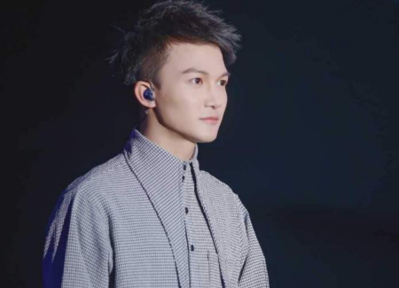 跨界喜剧王|《跨界喜剧王》赛制升级，48位青年艺人集结，周深杨迪大咖云集