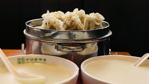 王和茂|王和茂：一碗“头脑”，讲述百年舌尖上的早餐