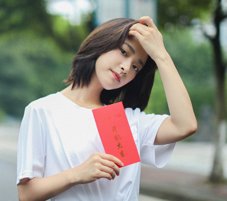 我好喜欢你还未结束沈月就有新剧开机看到主演我追了
