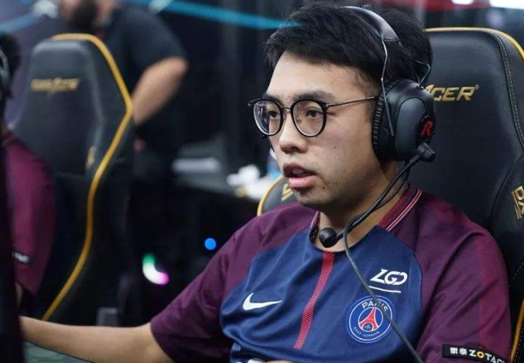 DOTA2战队4AM组豪华阵容战TI，但无法看到CNDOTA的未来