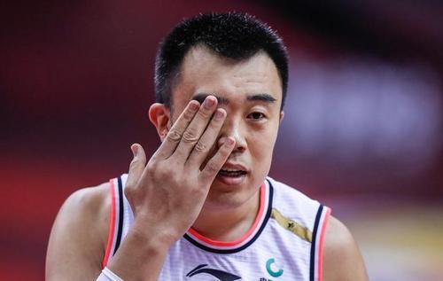 韩德君|大韩为留体制内4年少拿2000万，网友感不值，公务员吃香么