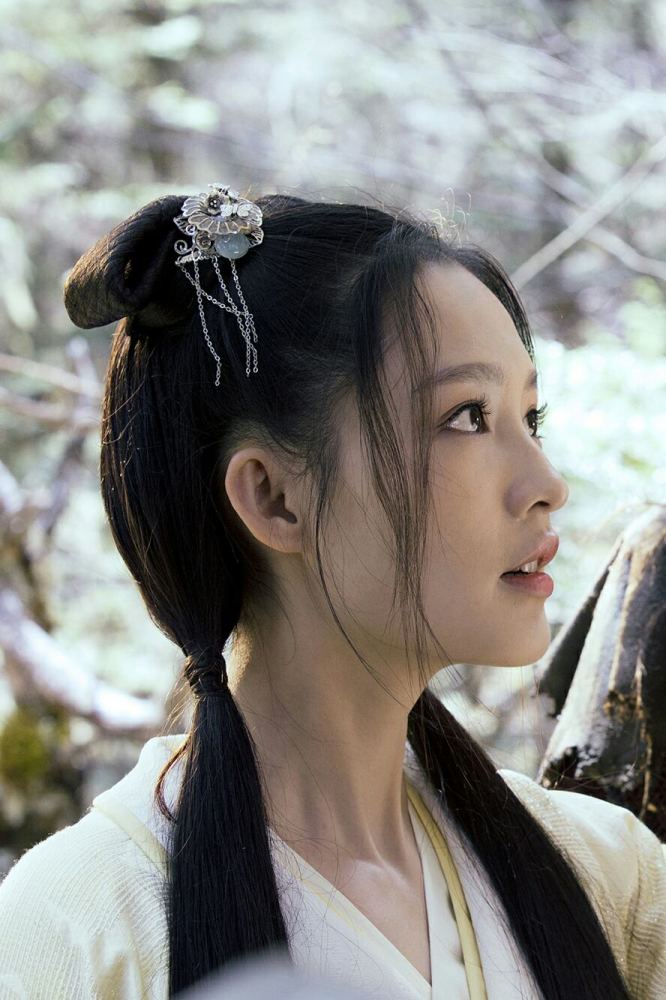 李沁八个古装电视剧角色薛宝钗举止娴雅元淳率真