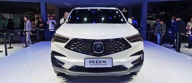 被忽悠的豪华suv 配2 0t 10at带四驱 却无人懂它 腾讯新闻
