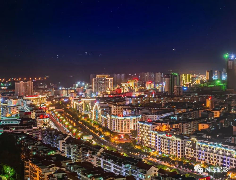 大美德化:灯火辉煌不夜天,尽显瓷城夜色美!