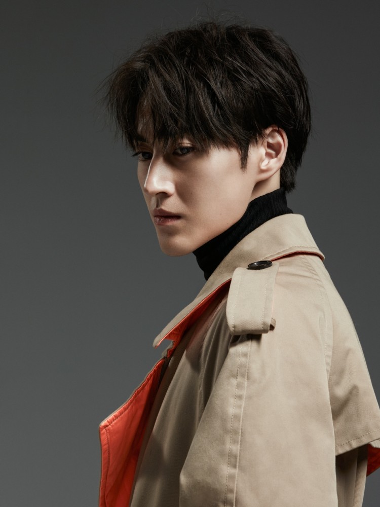 《琉璃》剧里六师兄阳光温柔 李俊逸戏外同样青春帅气