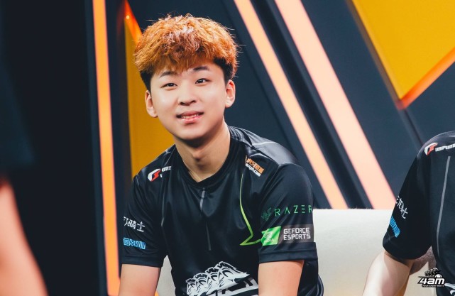 绝地求生4am状态回暖pignan克服紧张展现实力