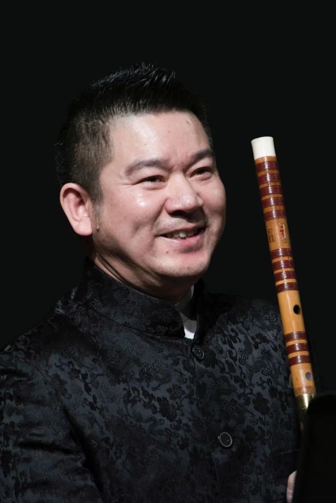 著名竹笛演奏家戴亚教授演绎曾永清先生经典竹笛作品秦川情