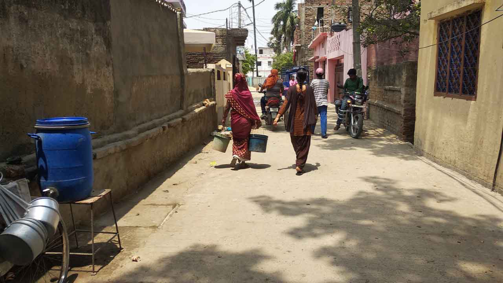 印度_社会|印度女子遭同村两名男子侵犯，丈夫得知后将妻子杀死后自杀