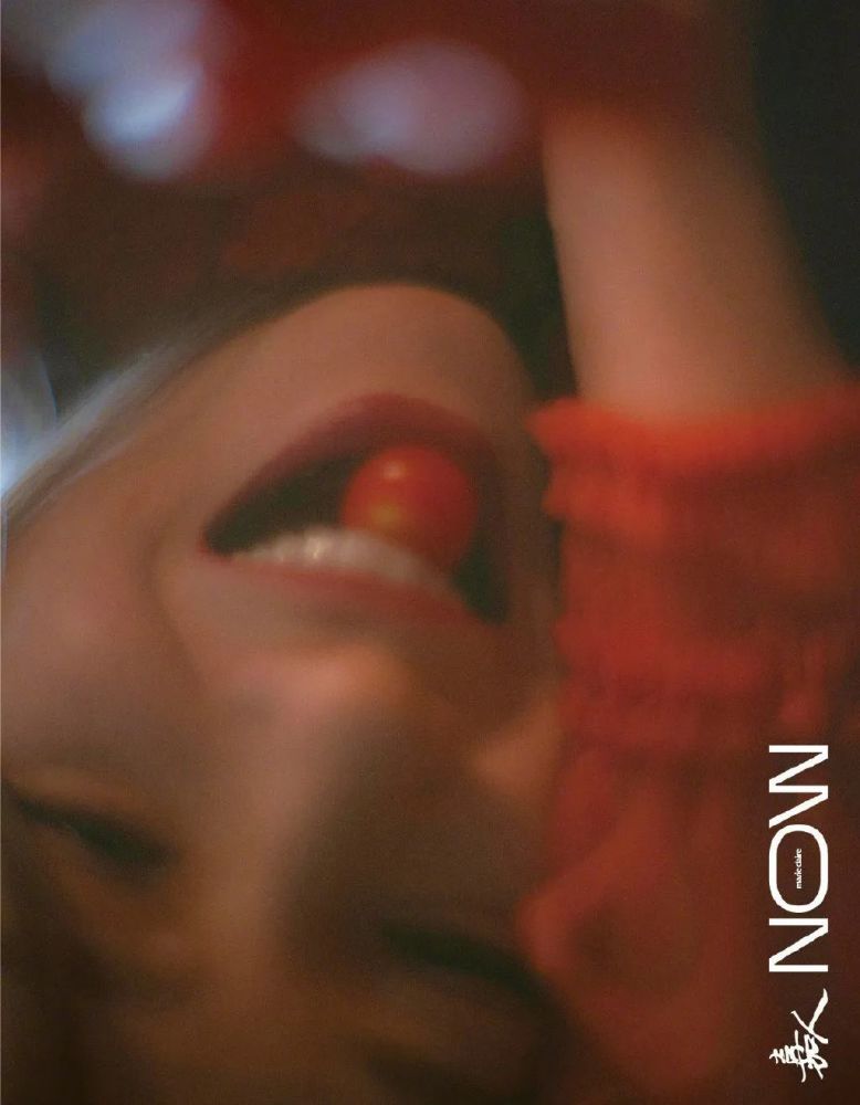 嘉人now|组图：赵薇《嘉人NOW》创刊号封面大片 扑面而来的青春气息