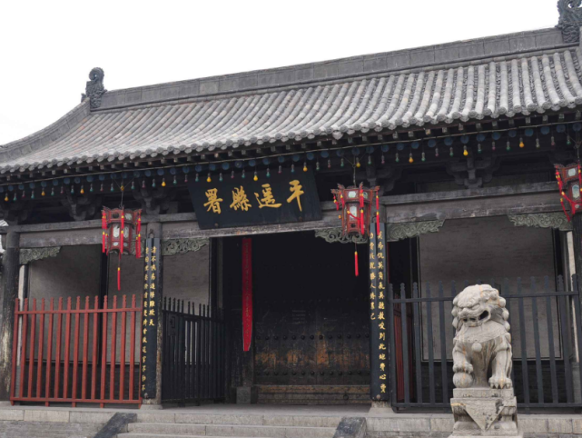 现存唯一明代县衙藏70件稀世珍宝门前对联仅两字却无人能懂