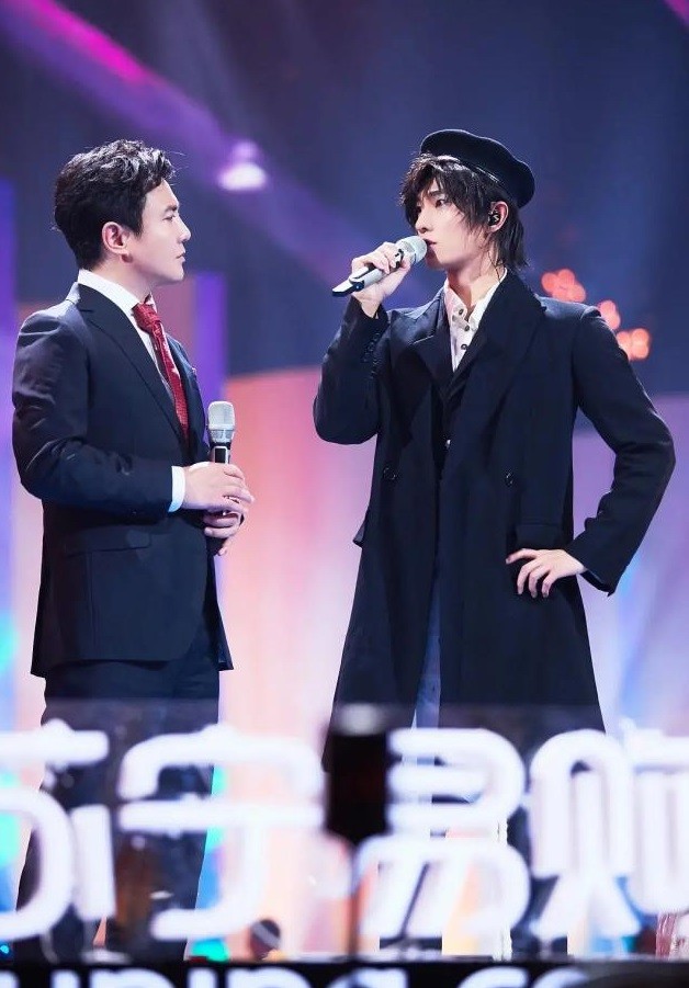 杨洋|从沈腾到杨洋，军艺校草终究是逃不过搞笑的宿命么？