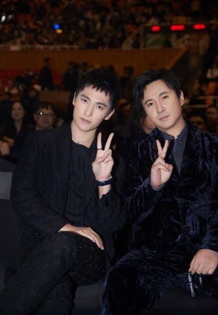 杨洋|从沈腾到杨洋，军艺校草终究是逃不过搞笑的宿命么？