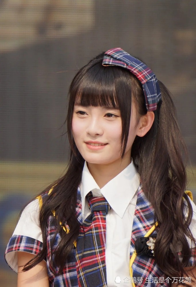 鞠婧祎早期照片,还是你心目中的"四千年美少女"吗?