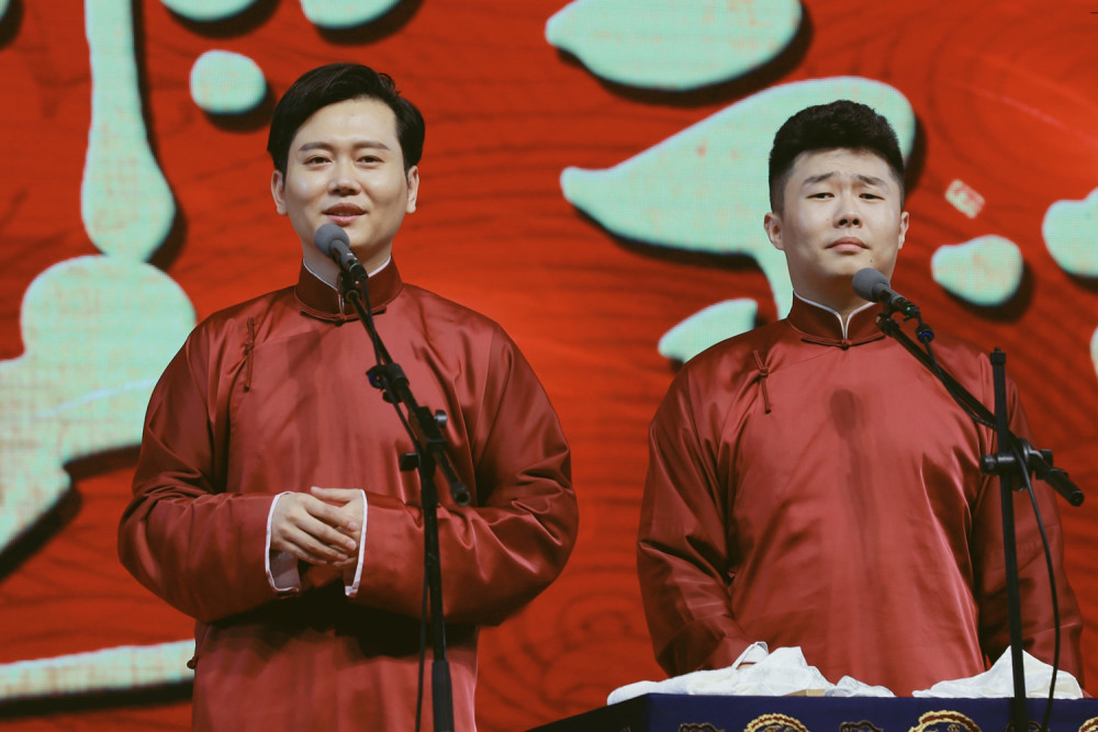 孟鹤堂|德云社四人登央视七夕晚会，孟鹤堂领衔，“上品”之路值得一走