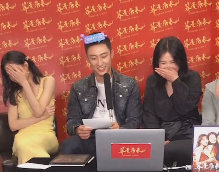 马思纯|马思纯走出抑郁阴霾，直播时笑容灿烂状态好，6字回应感情现状