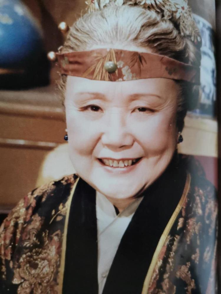 黛玉|曹雪芹真是厉害，用6个字，写出了贾母初见黛玉时的复杂心情