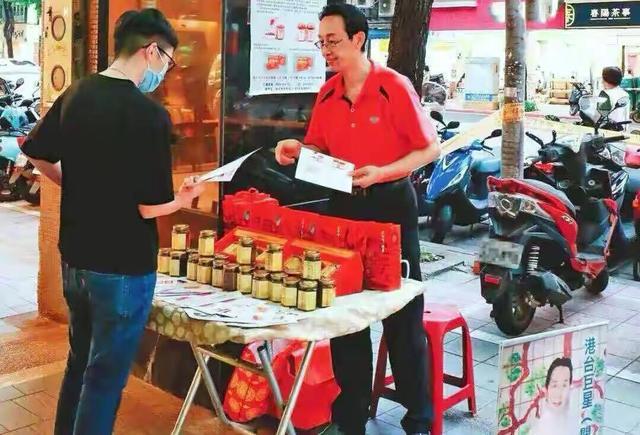 亚洲电视|半年没工作零收入，59岁男明星当场落泪：2020，不认输