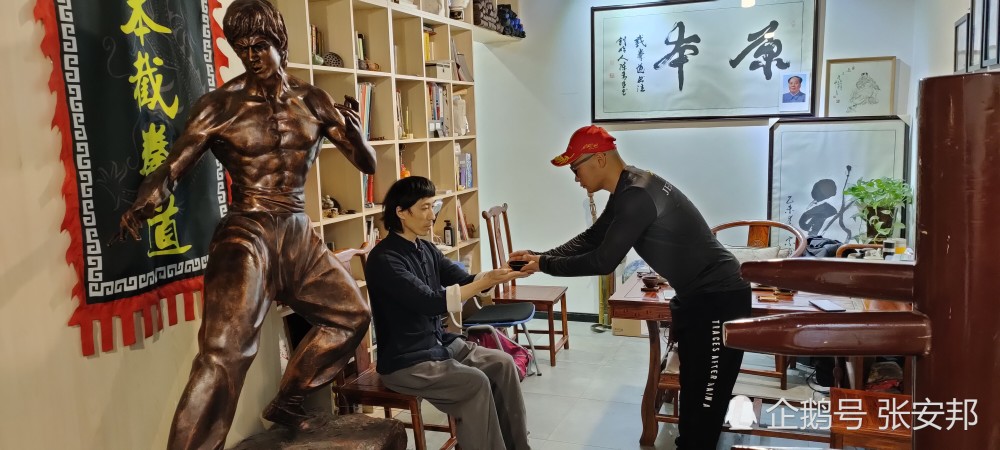 传统武术不堪一击