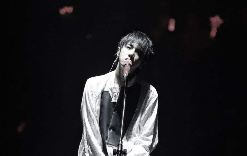 华晨宇|从“大魔王”到“歌王”，华晨宇在巅峰期闭关，笑看歌坛风起云涌