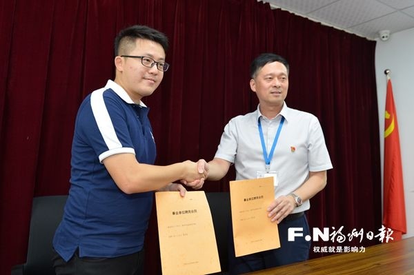 记者 池远 摄福州日报记者 林瑞琪20日上午9时许,在福州市皮肤病防治