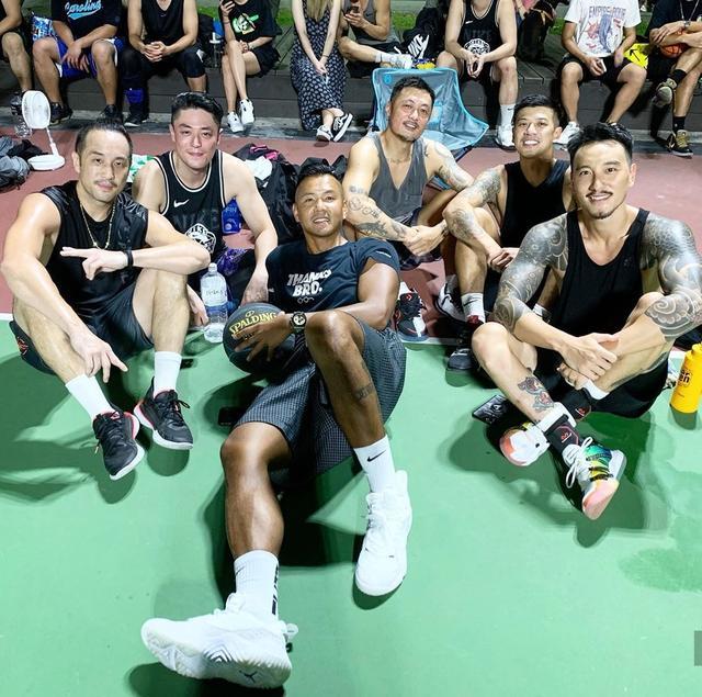 霍建华|霍建华与余文乐陈建州罕见同框打篮球，昔日男神变大叔，颜值纷纷下跌