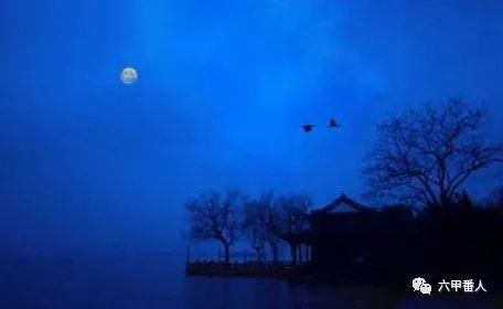 对联|诡神诗话：上联：莱茵河江流日夜，下联：滑铁卢血换星辰