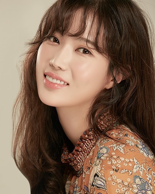 林秀香拍戏意外受伤 自曝理想型要有颜值 新妓生传让其一夜爆红