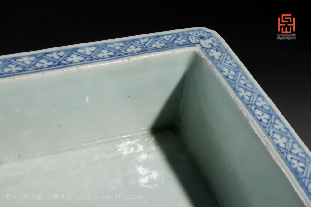 青花|清中期青花镂雕四方水仙盆