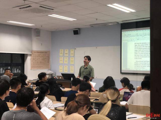 何伟|何伟：定居成都教授非虚构写作的美国作家