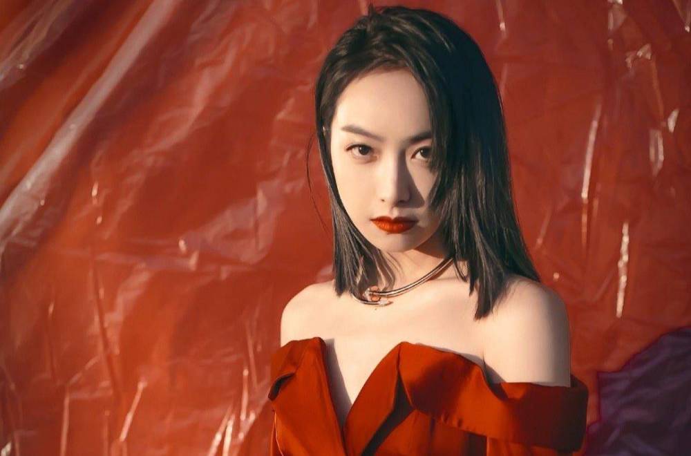 杨超越|从肖战到杨超越，粉丝为何总是管太宽？